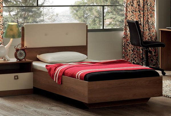 Mistral — 2